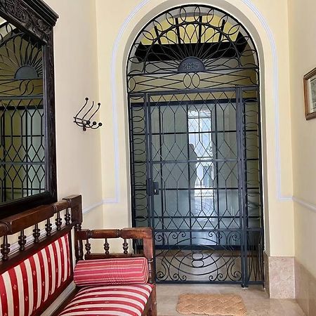 Apartamento Suite Alameda De Hercules Séville Extérieur photo
